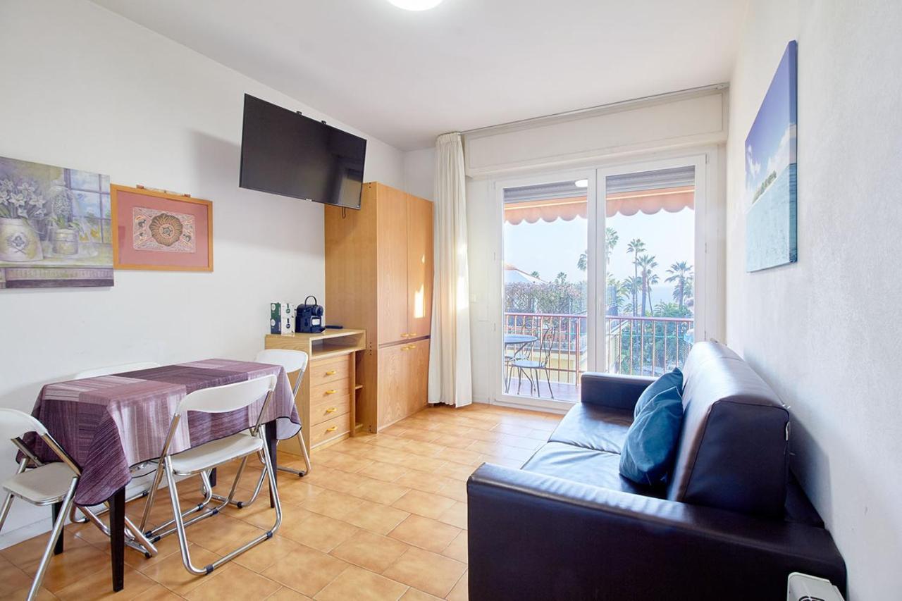 Giglio Apartment Finale Ligure Exterior foto